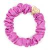 By Eloise London Silk Scrunchie Gold Heart Ластик за коса за жени 1 бр Нюанс Bubblegum Pink
