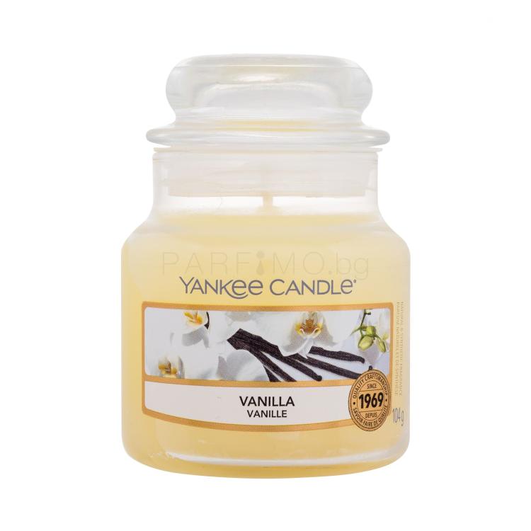 Yankee Candle Vanilla Ароматна свещ 104 гр