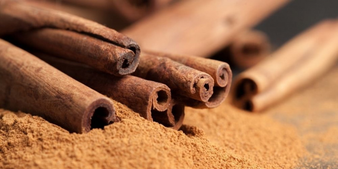 Канела за коса