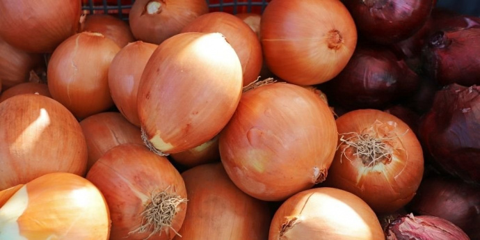 Лук за по-тъмна коса