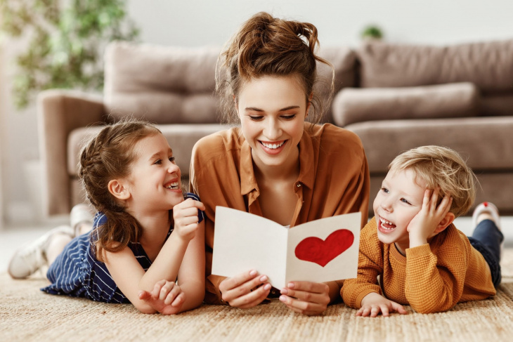 Празник на майката