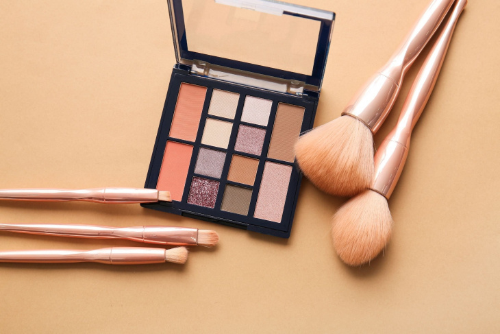 палитра сенки за очи